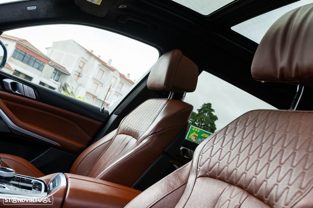 BMW X7 M50d - 19