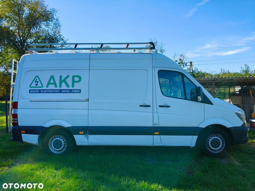 Mercedes-Benz Sprinter - 5