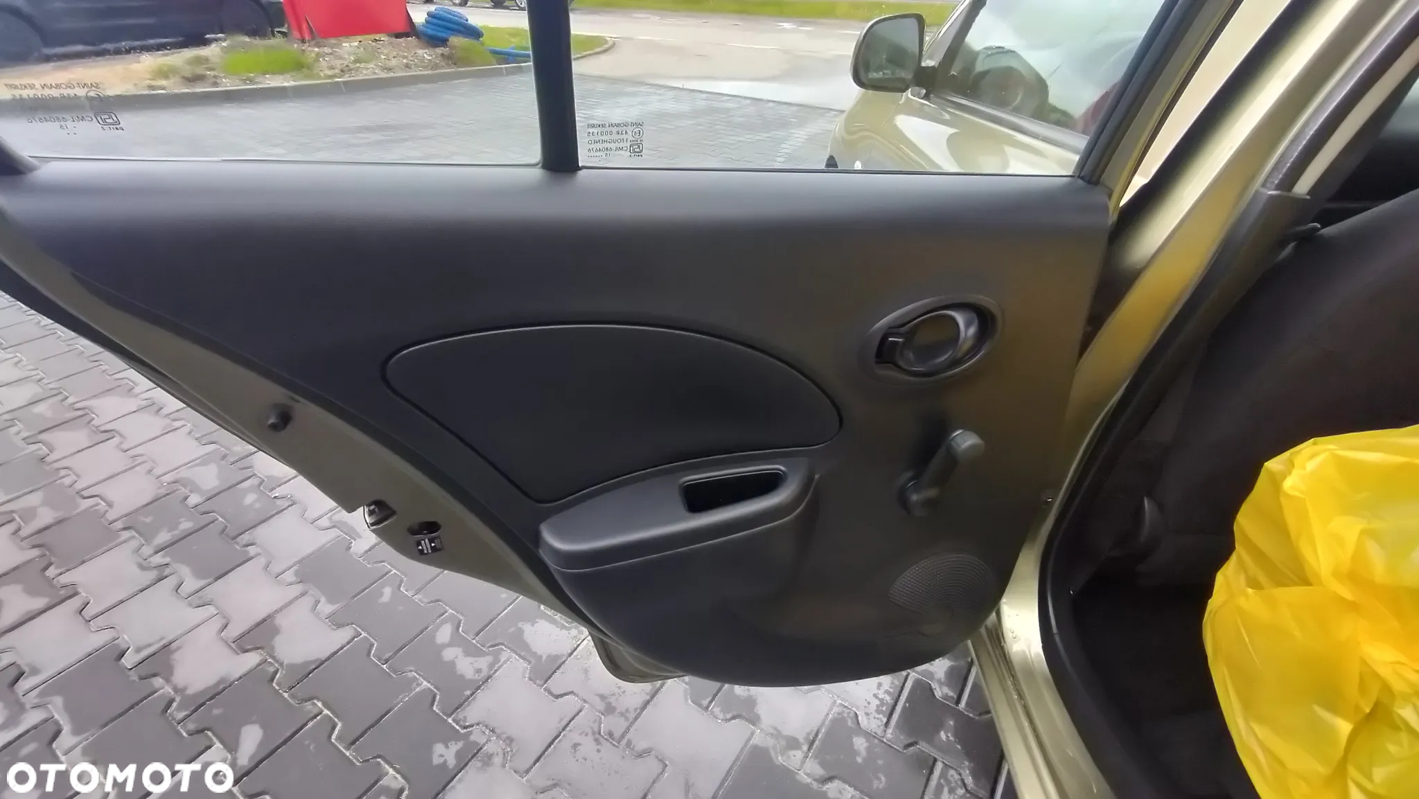 Nissan Micra - 22