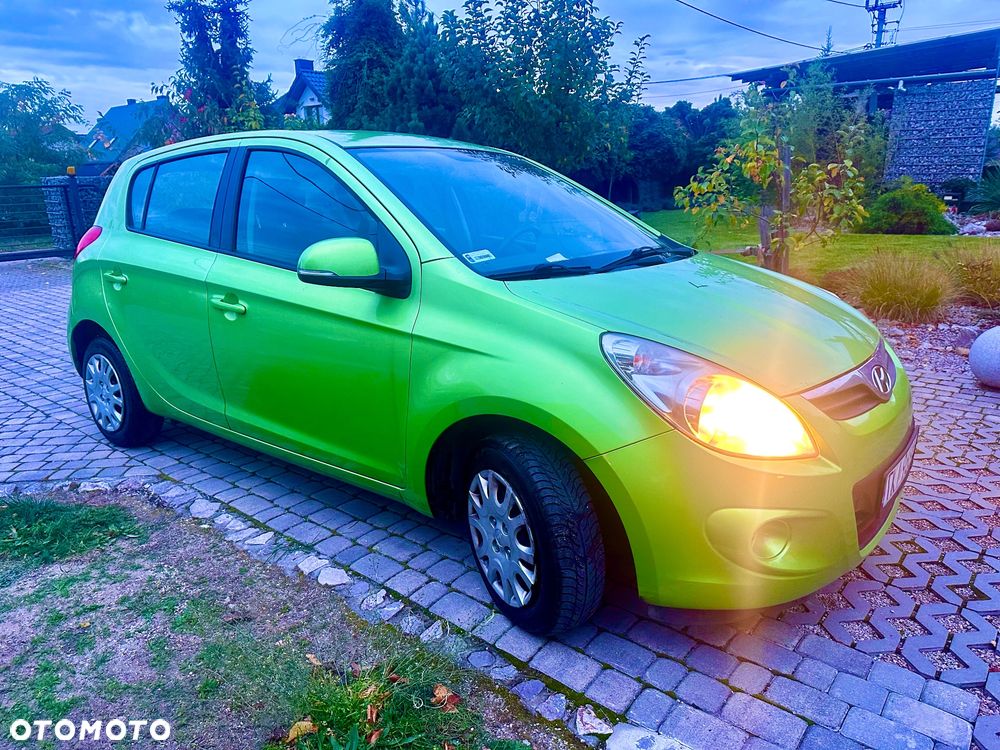 Hyundai I20 2010 photo 5