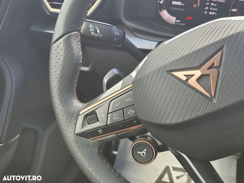 Cupra Leon 1.5 eTSI DSG MHEV - 16