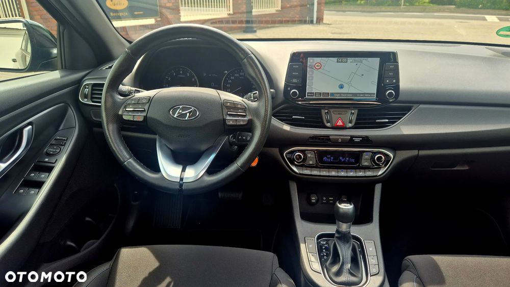 Hyundai i30 1.4 T-GDI DCT Premium - 17