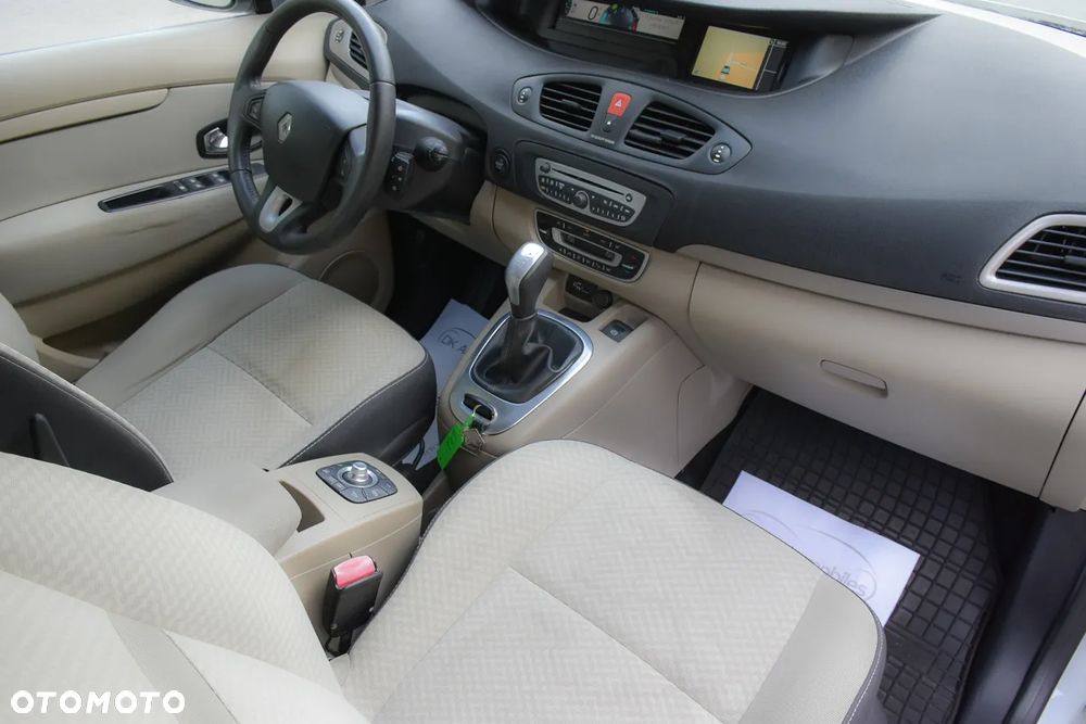 Renault Scenic dCi 110 EDC Dynamique - 25