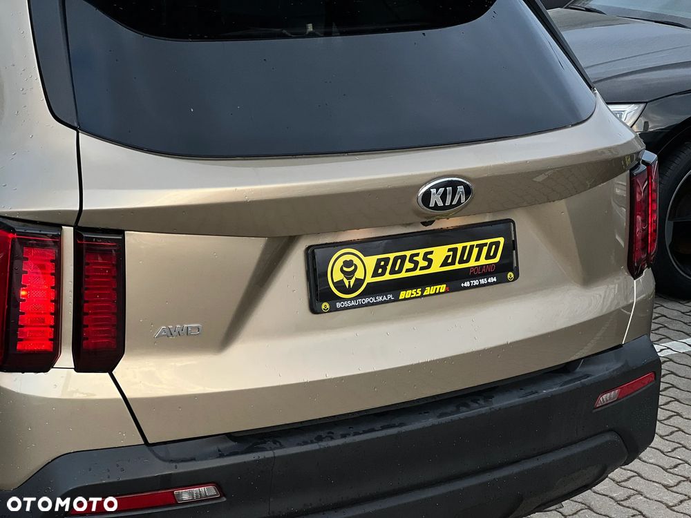 Kia Sorento - 12