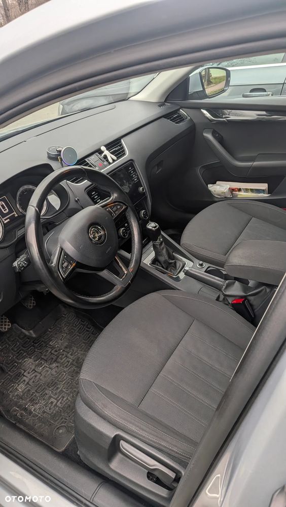 Skoda Octavia ver-1-6-tdi-style - 10