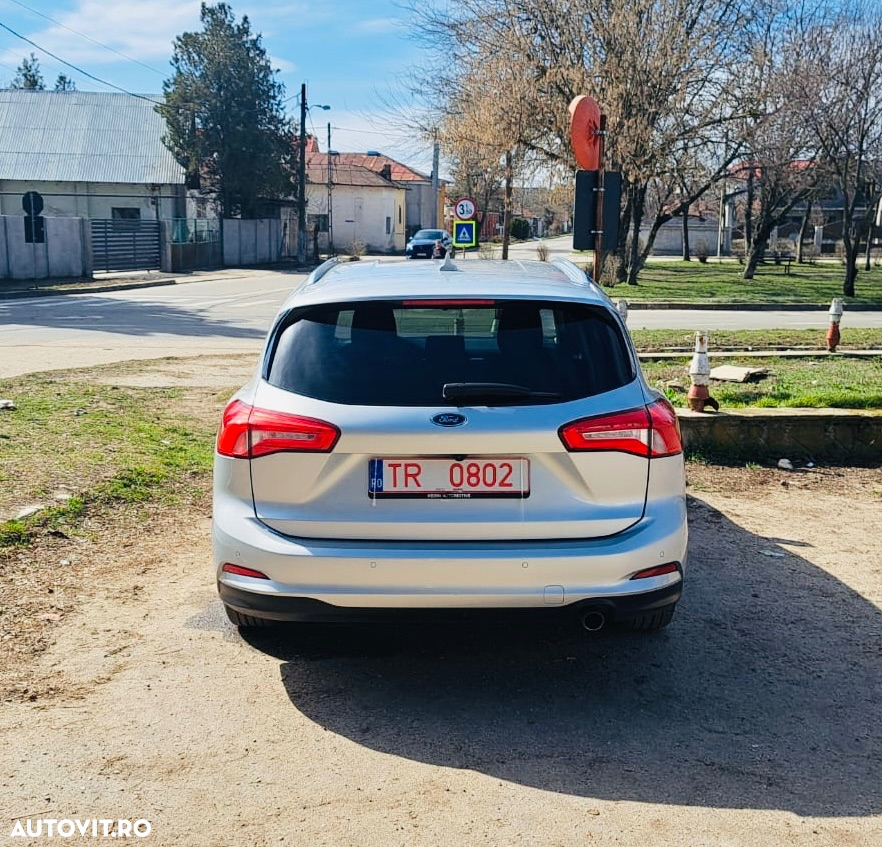 Ford Focus 1.0 EcoBoost MHEV Connected - 2