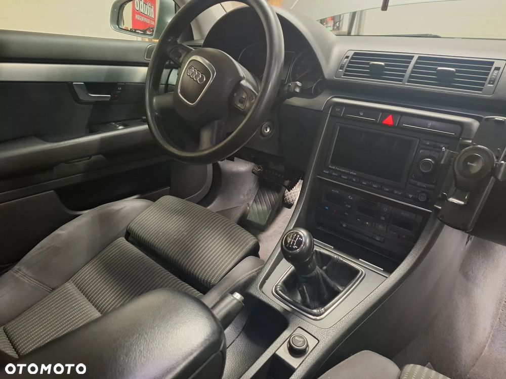 Audi A4 Avant 1.9 TDI - 10