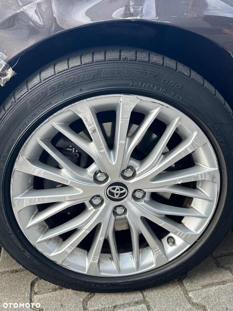 Toyota Camry 2.5 Hybrid Executive CVT - 18
