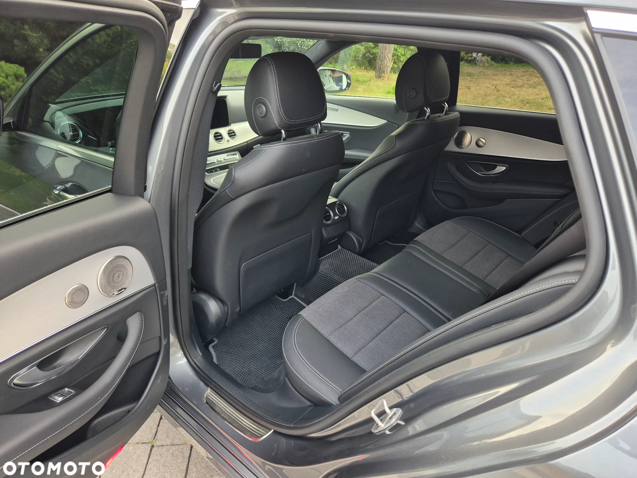 Mercedes-Benz Klasa E 220 d 4-Matic Avantgarde - 30