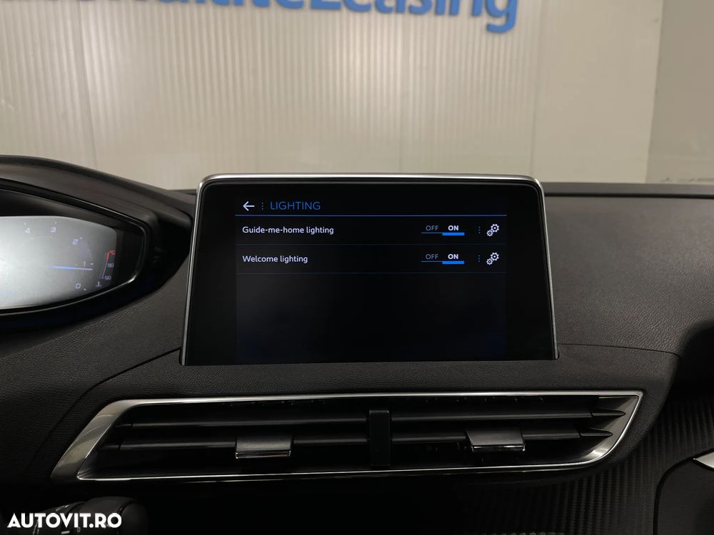 Peugeot 3008 1.5 BlueHDI 130 EAT8 Active Pack - 16