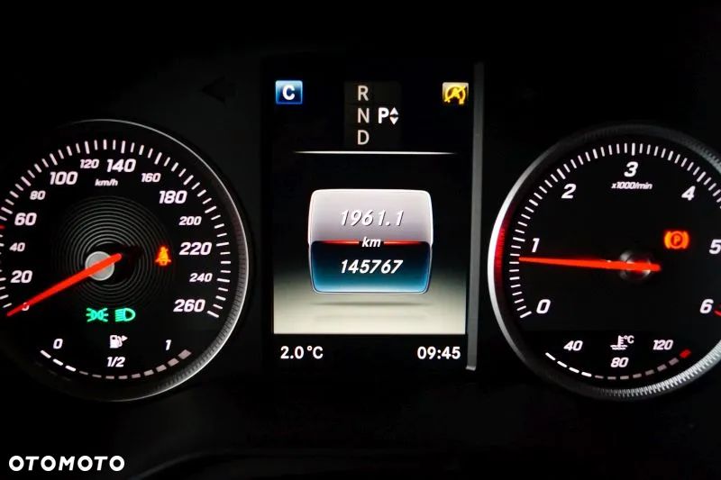 Mercedes-Benz GLC - 3