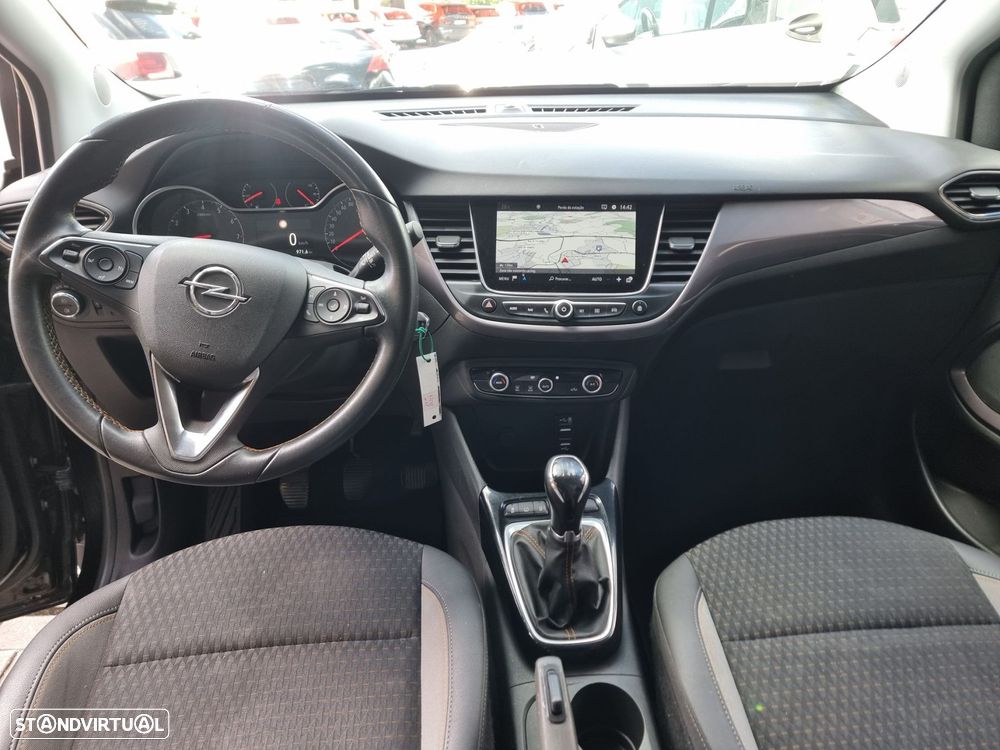 Opel Crossland X - 8