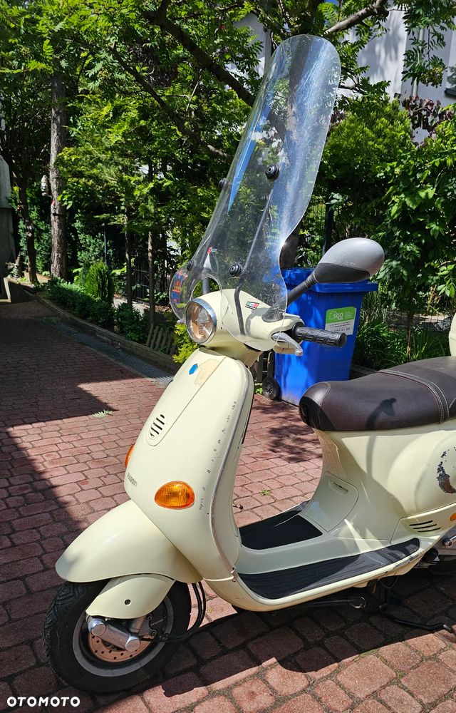Piaggio Vespa - 10