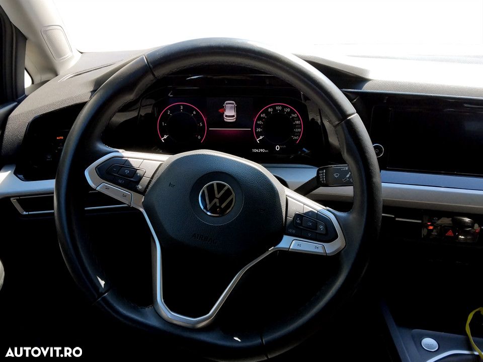 Volkswagen Golf 2.0 TDI Life - 16