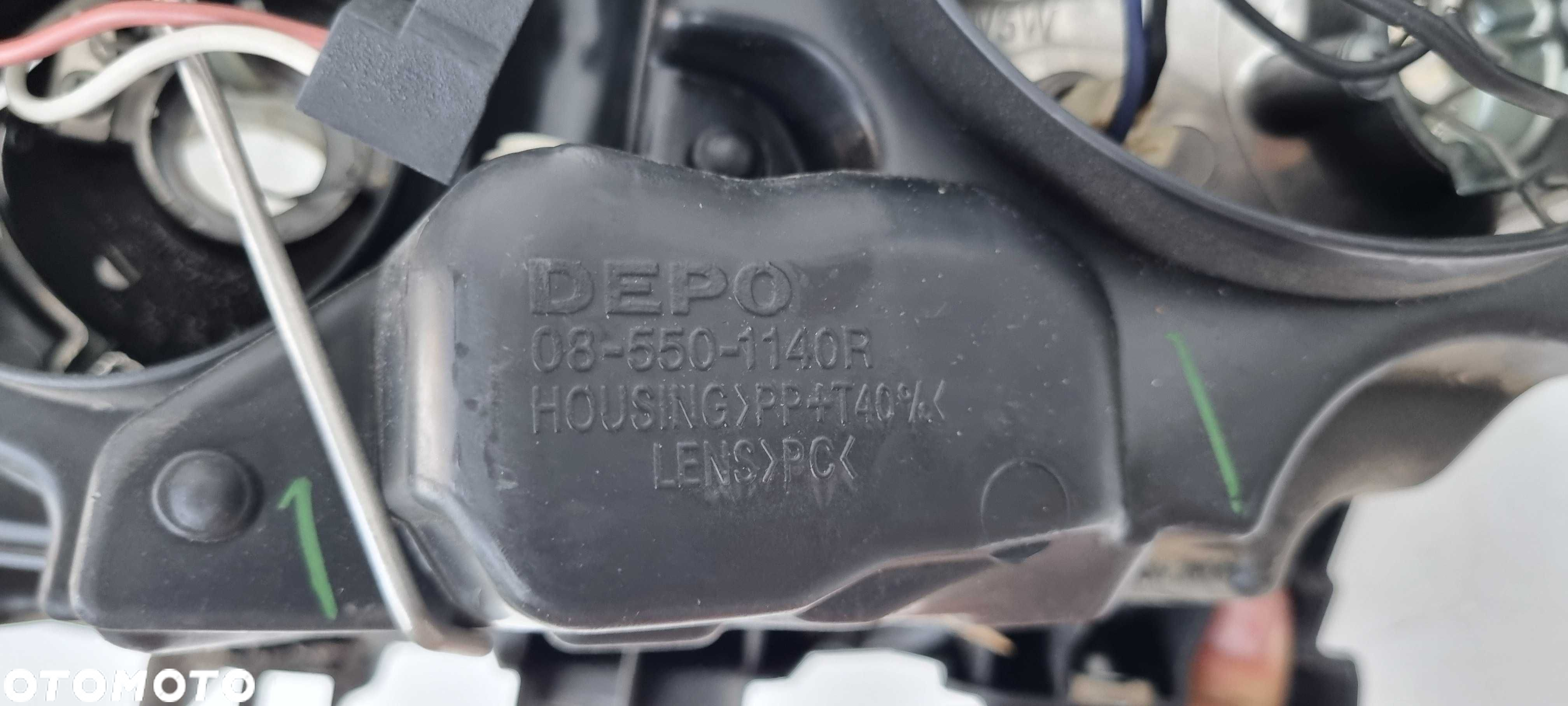 PEUGEOT 207  Lampa Reflektor Prawy Kraków - 6