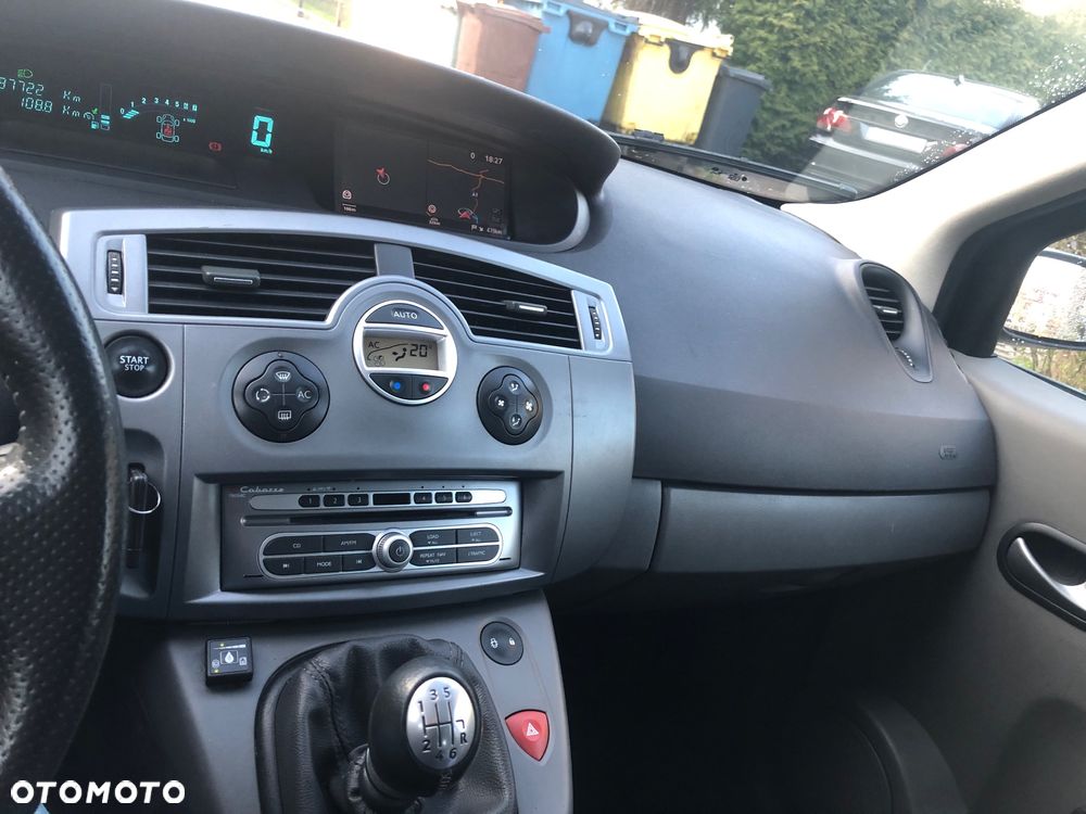 Renault Grand Scenic Gr 2.0 16V Privilege - 20