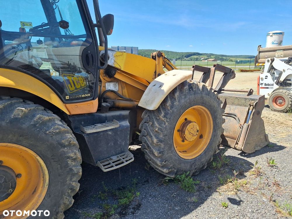 JCB 4Cx 4X4 - 5