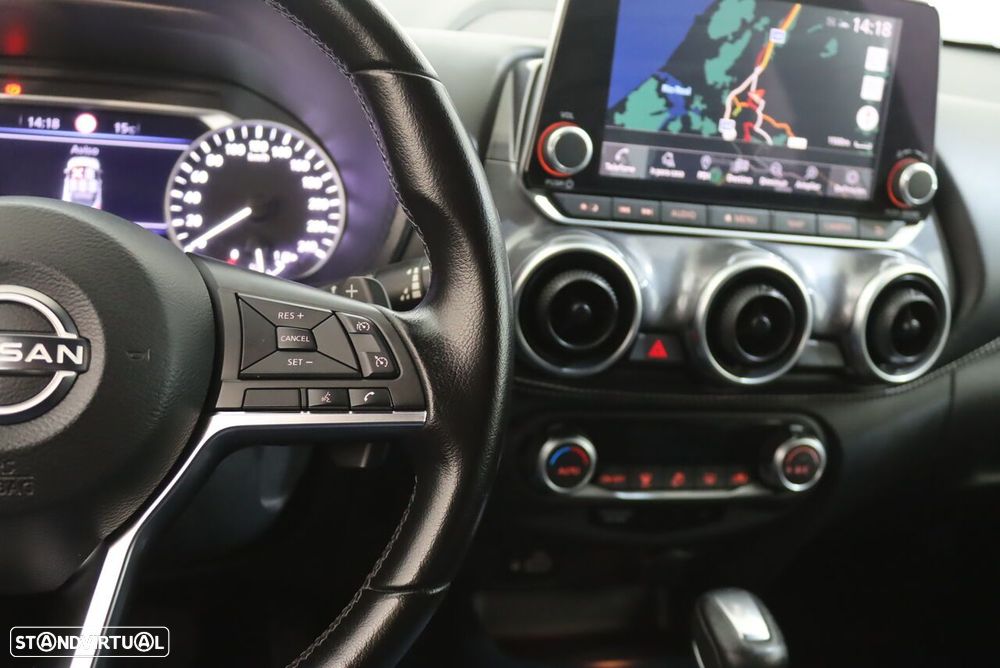 Nissan Juke 1.0 DIG-T N-Connecta DCT - 10
