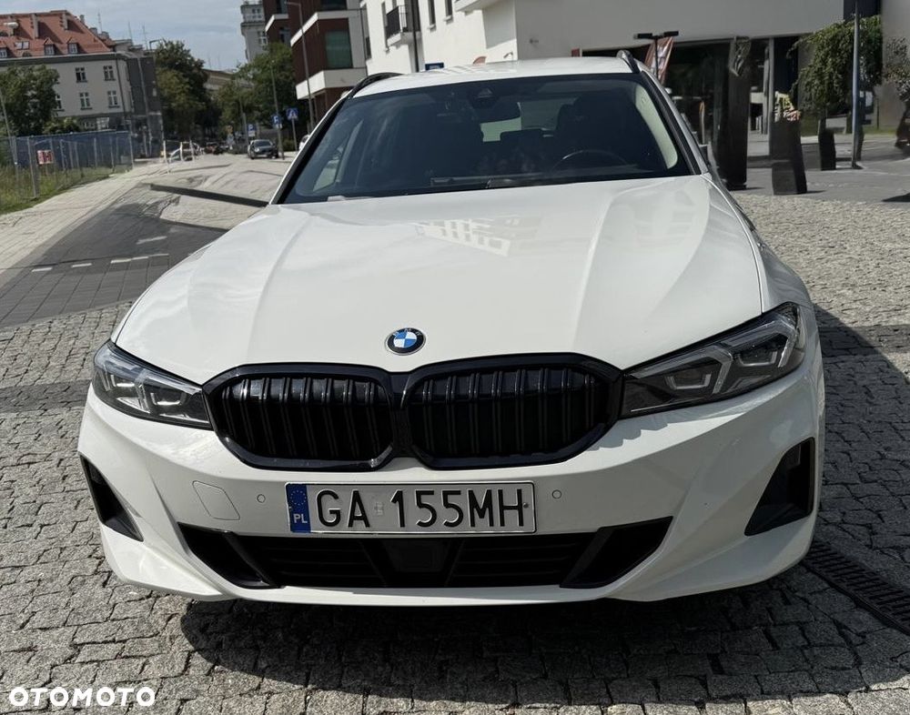 BMW Seria 3 318d mHEV - 3