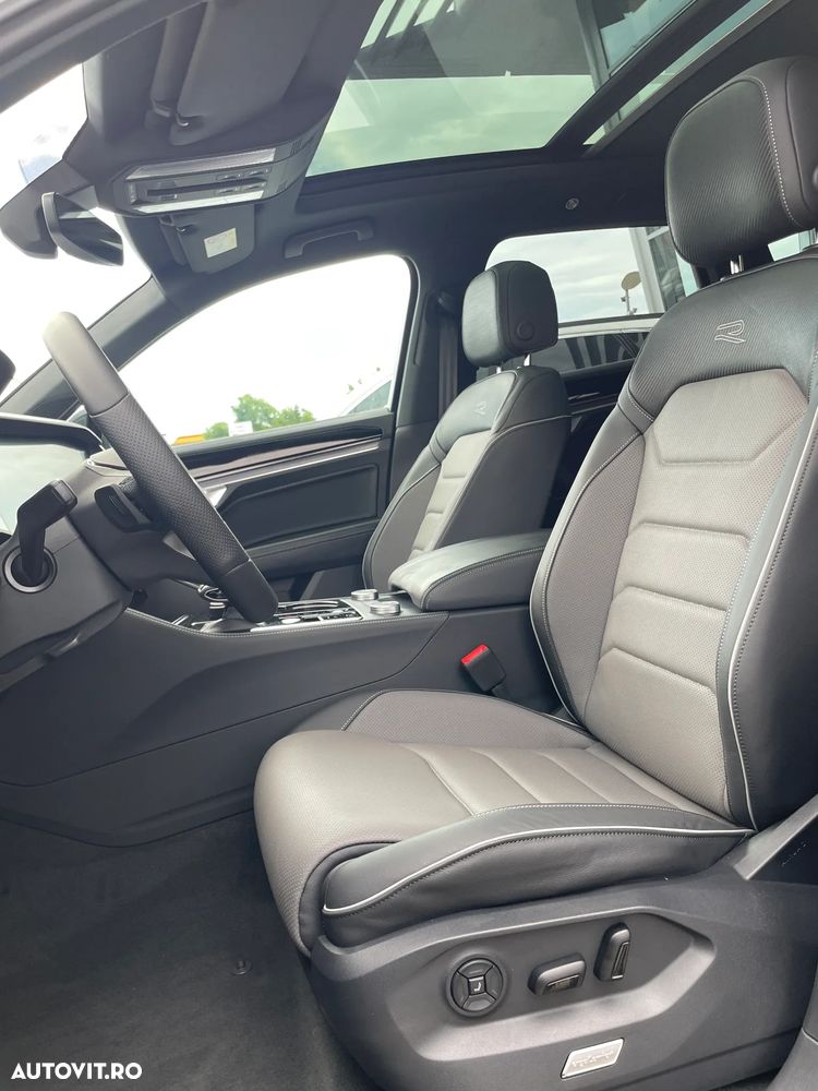 Volkswagen Touareg V6 TDI SCR 4Motion Aut. R-Line FINAL EDITION - 16