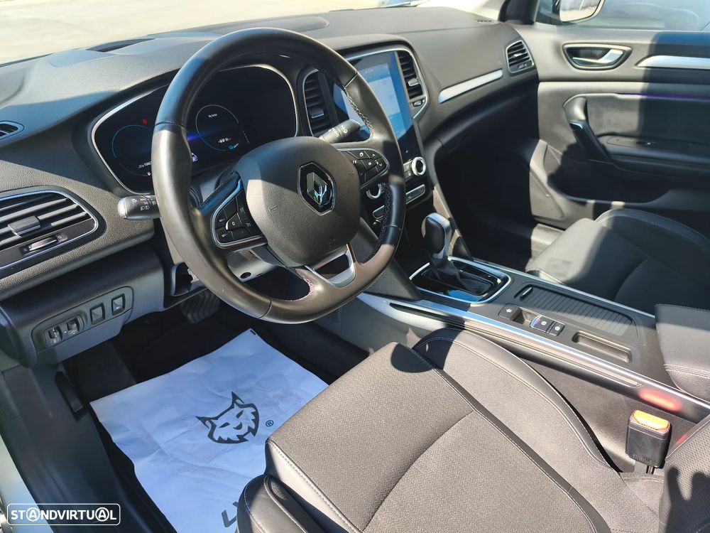 Renault Mégane Sport Tourer E-TECH Plug-in 160 INTENS - 10