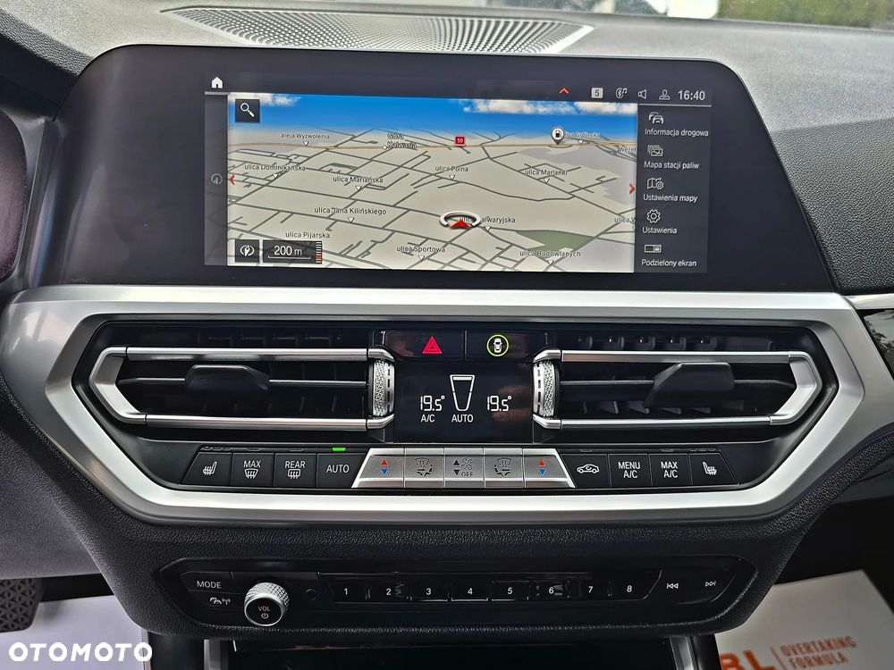 BMW Seria 3 320d xDrive Sport - 24