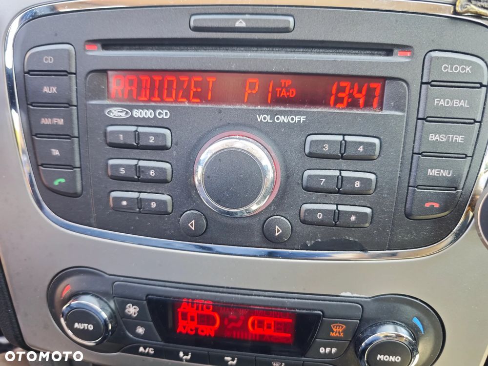 Ford Focus - 11