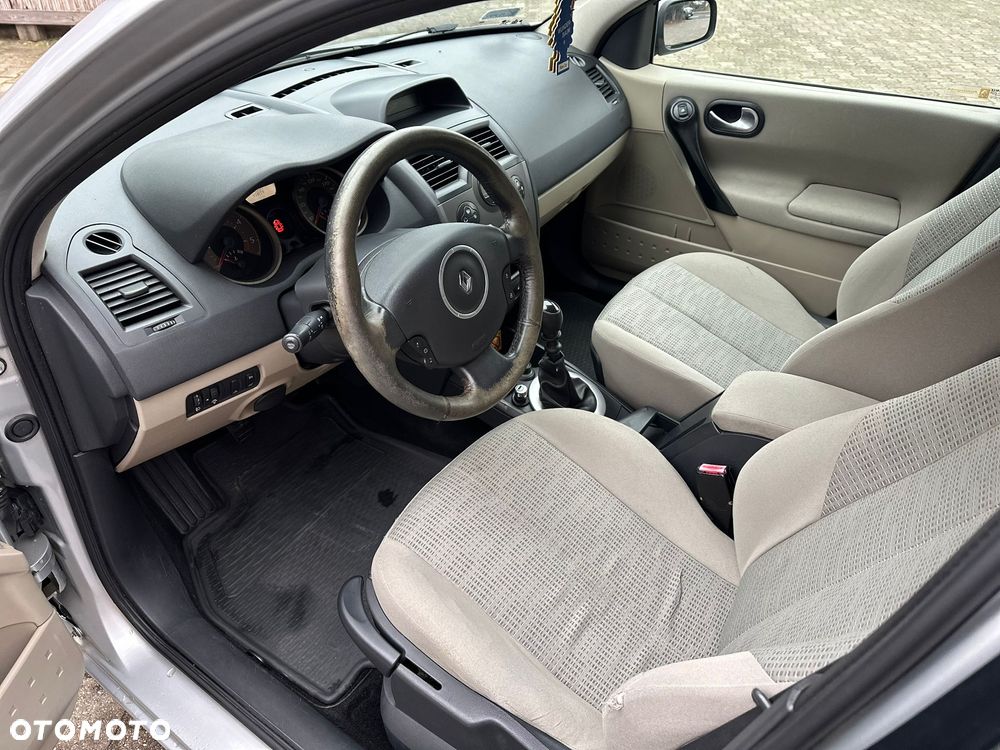 Renault Megane - 9