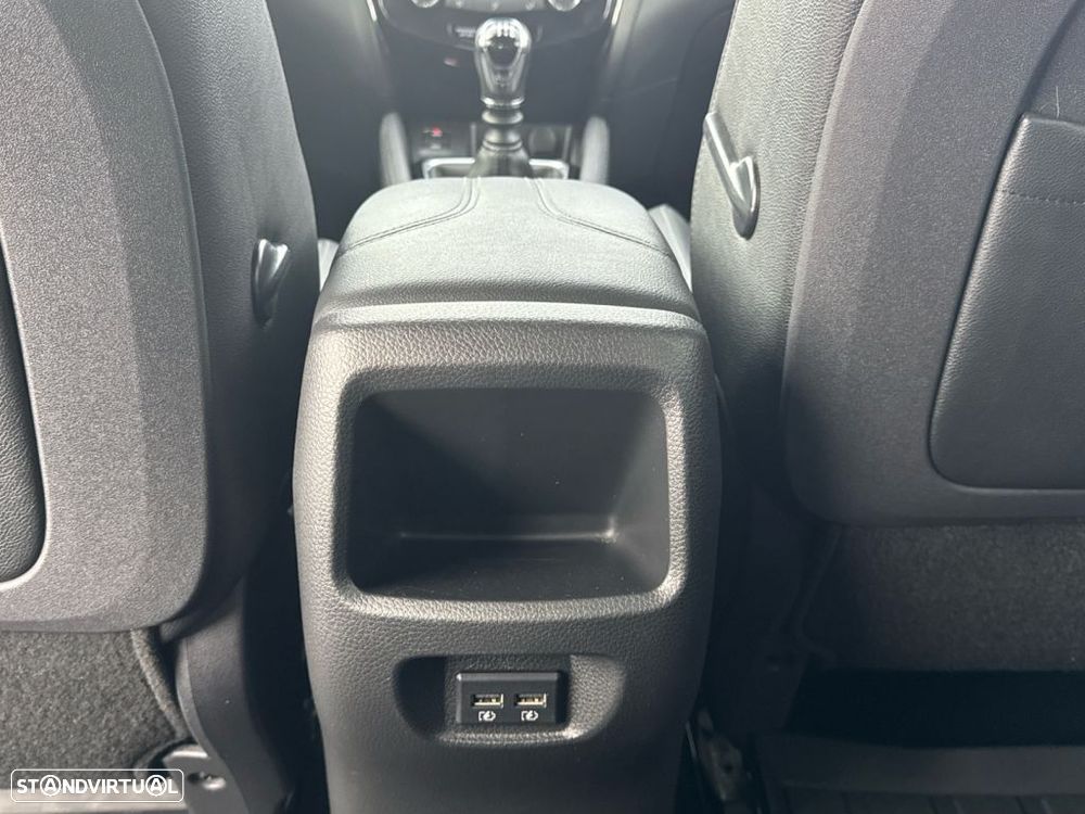 Nissan Qashqai 1.3 DIG-T N-Connecta - 17