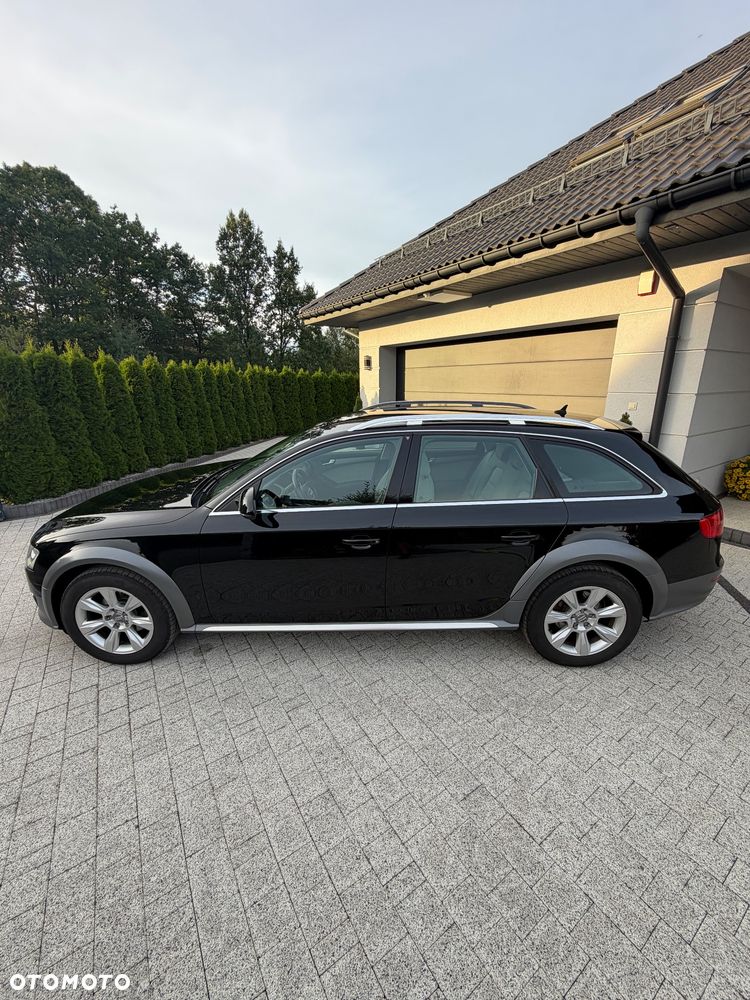 Audi A4 Allroad - 11