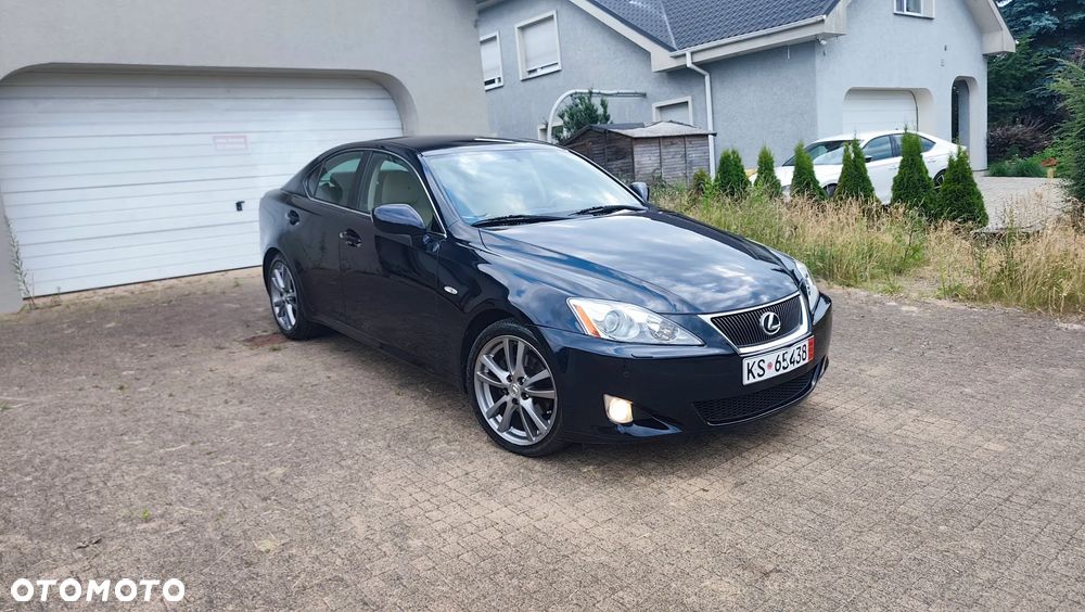 Lexus IS 250 Prestige - 3