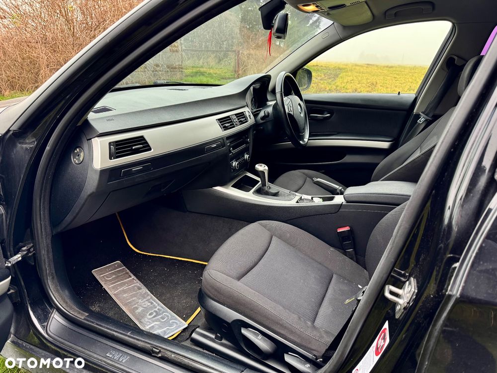 BMW Seria 3 320d Efficient Dynamics Edition - 9