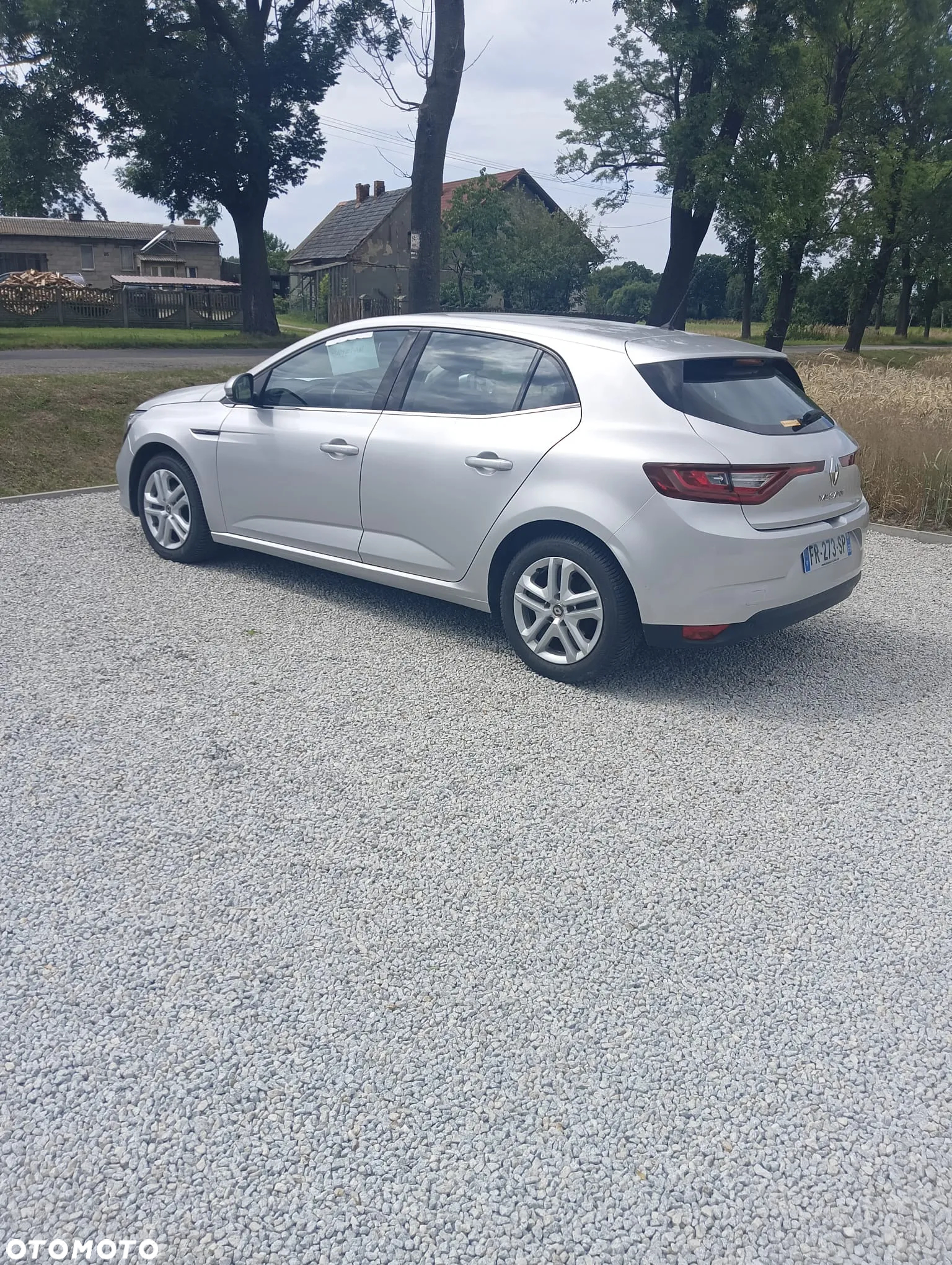 Renault Megane 1.5 Blue dCi Equilibre EDC - 6