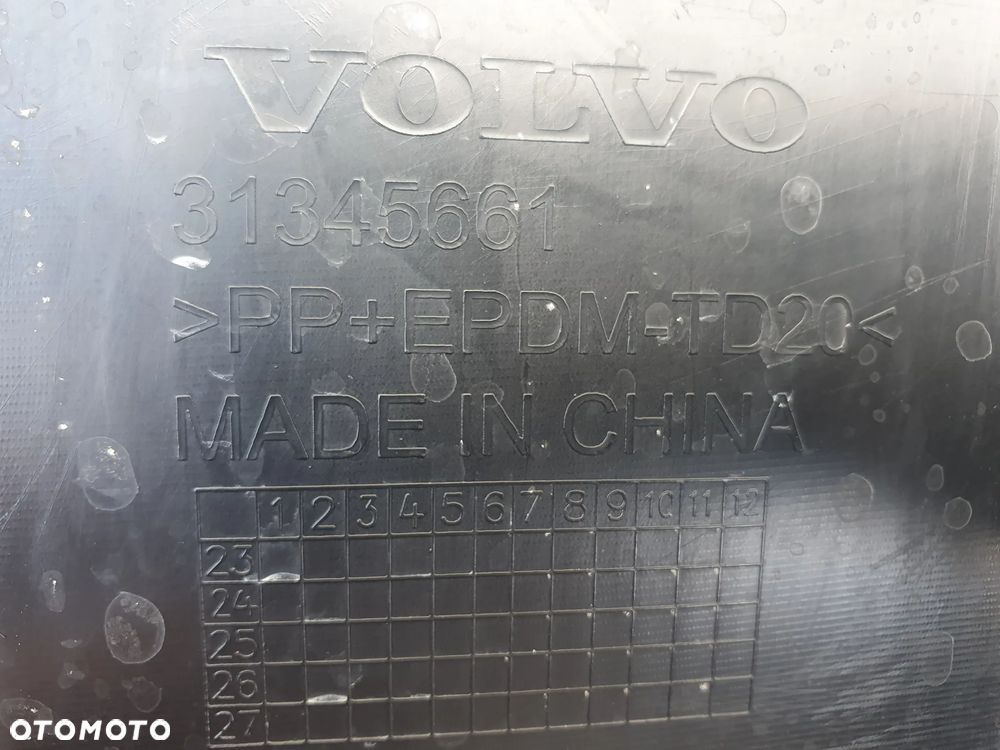 Zderzak tył tylny Volvo Ex30 rok 23- - 13