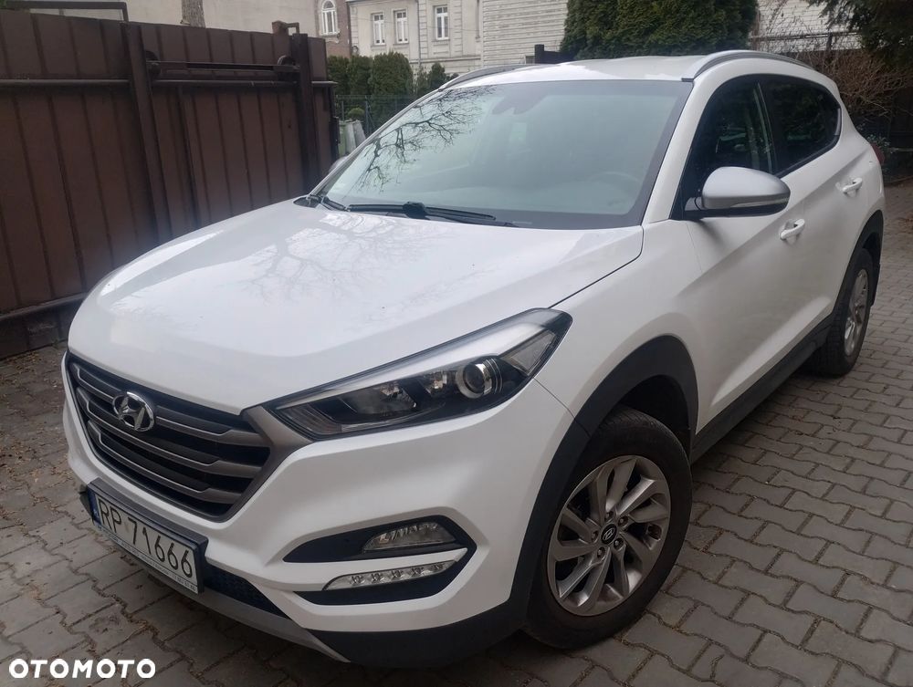 Hyundai Tucson 1.6 GDI BlueDrive Design 2WD - 2