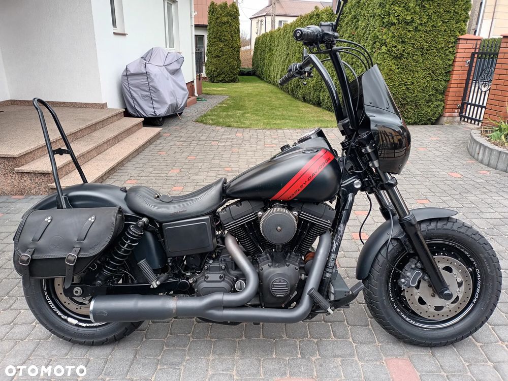 Harley-Davidson Dyna Street Bob - 14