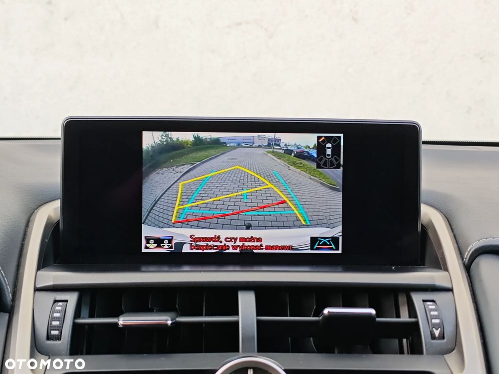 Lexus NX 300 F Impression AWD - 17
