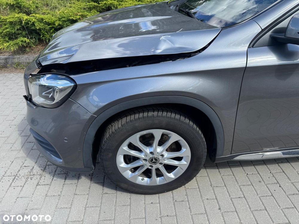 Mercedes-Benz GLA 250 4-Matic AMG Line - 8