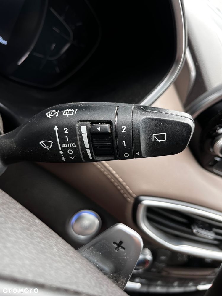 Hyundai Santa Fe 2.0 CRDi Platinum 4WD 7os - 29