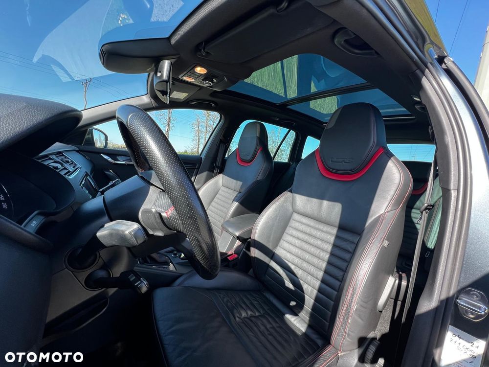 Skoda Octavia 2.0 TDI RS DSG - 16