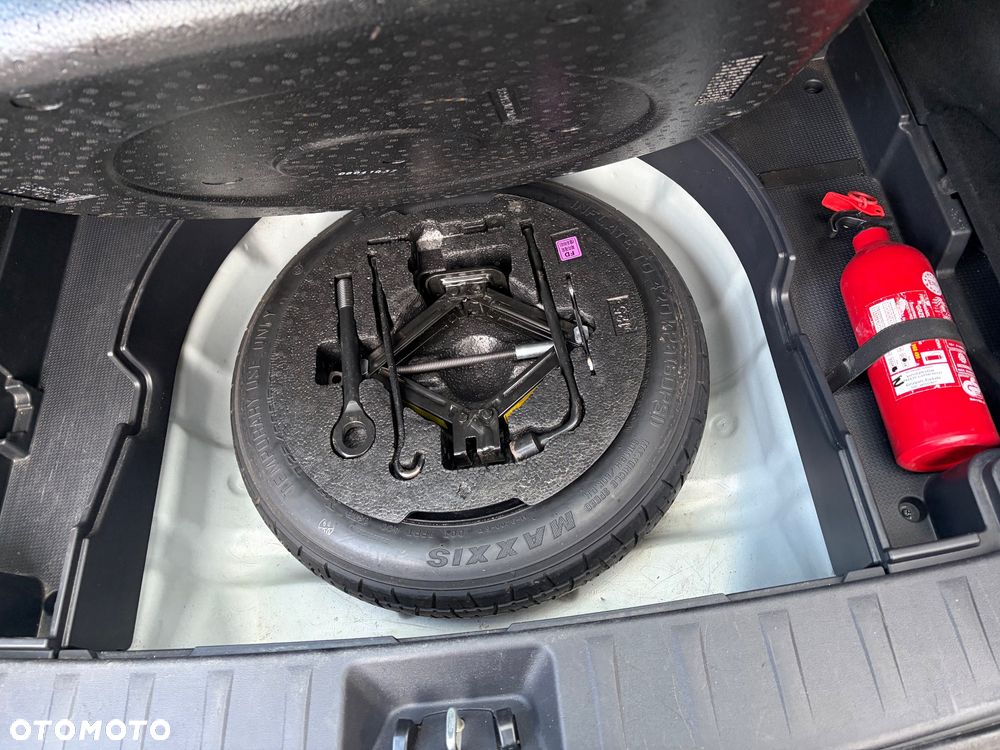 Hyundai i30 i30cw 1.4 Edition 20 - 26