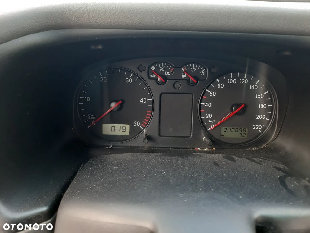 Volkswagen Transporter Standard - 2