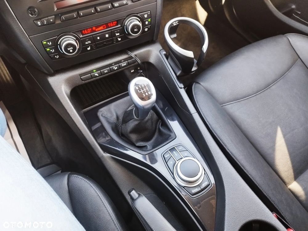 BMW X1 xDrive20d - 37