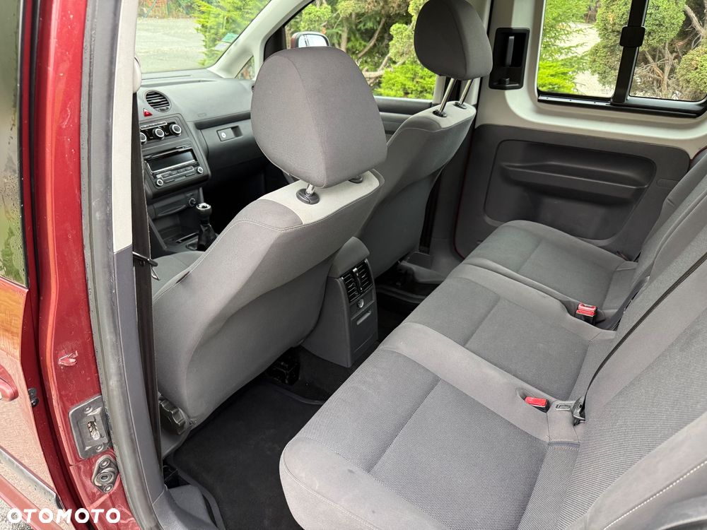 Volkswagen Caddy - 11