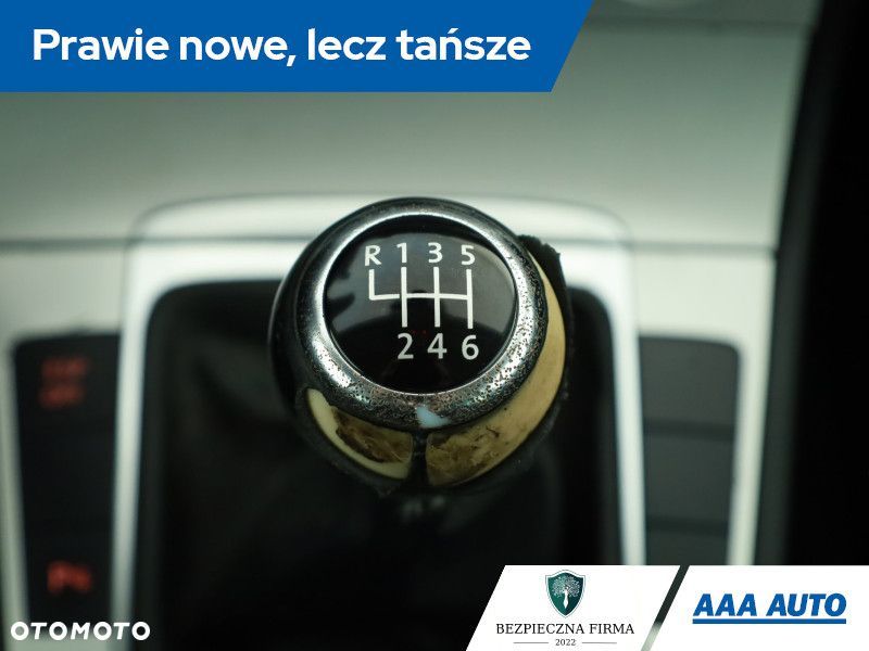 Volkswagen Passat Variant - 12