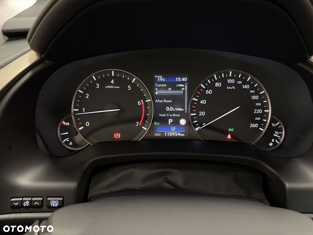 Lexus RX 300 Business Edition - 24