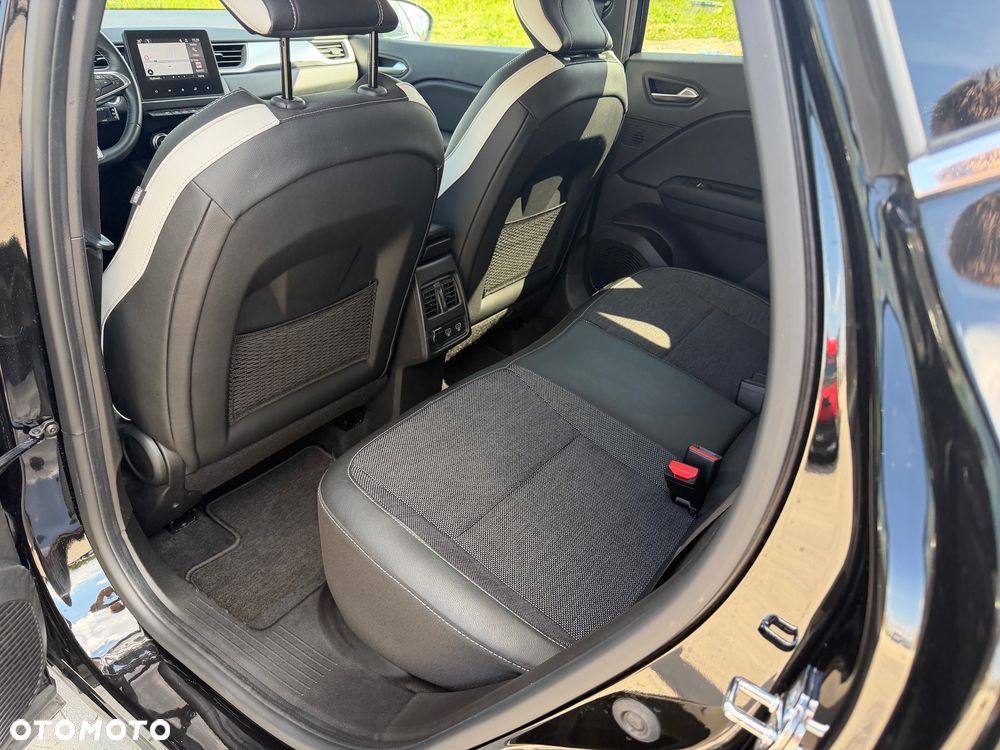 Renault Captur TCe Mild Hybrid 140 TECHNO - 15