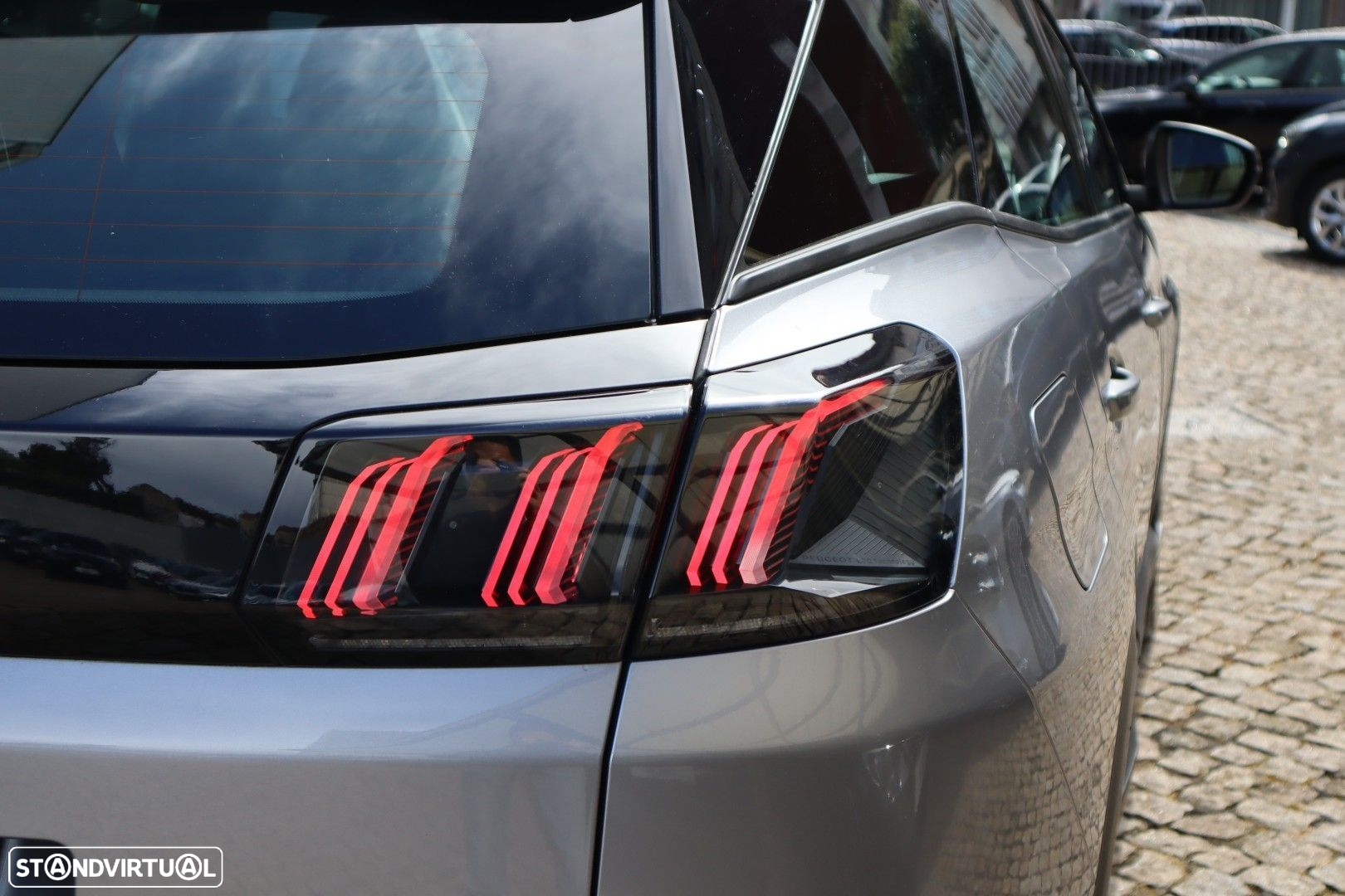 Peugeot 3008 BlueHDi 130 Stop & Start EAT8 Active Pack - 12