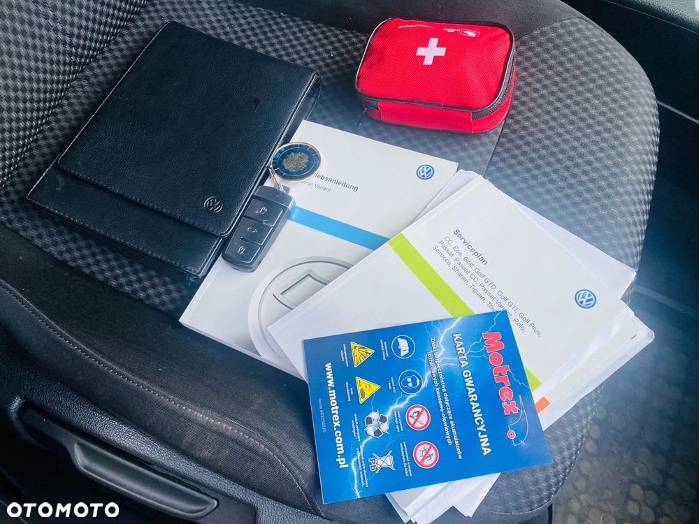 Volkswagen Passat 1.4 TSI BMT Comfortline - 28