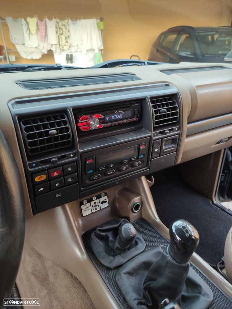 Land Rover Discovery 2.5 TD5 - 8